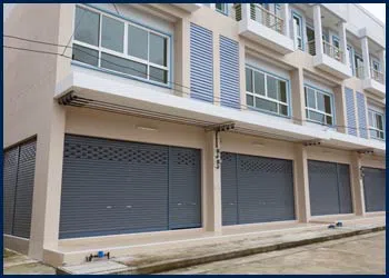 Garage Door Shop Repairs Tacoma, WA 253-292-9655 - cont-custom-t-16-09m